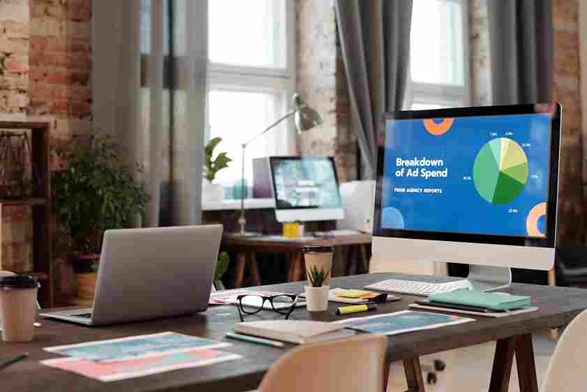 How A PPC Ad Agency Helps Businesses Reach The Right Customers